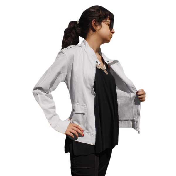 Campera WARG Blanca - Imagen 4